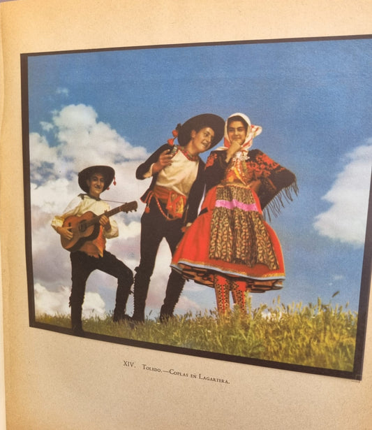 España Tipos y Trajes - Libro Fotografico Costumi Spagnoli Vintage | Rarexis