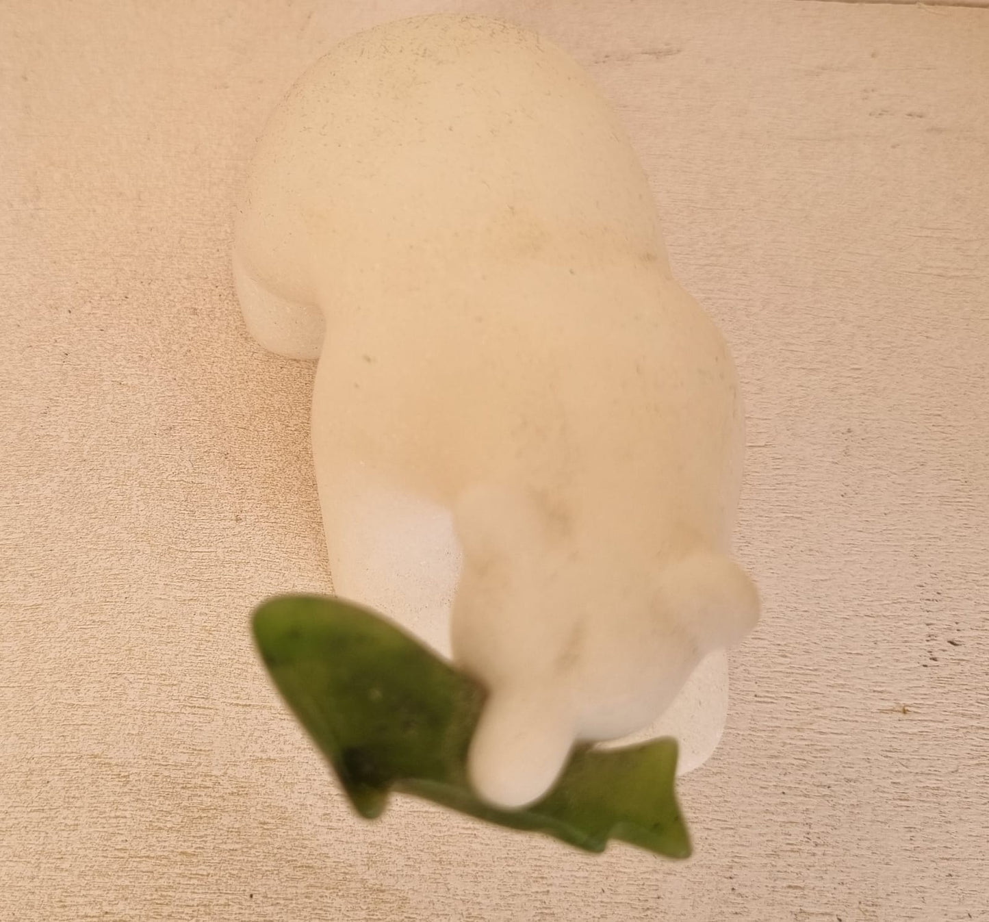 Orso in marmo e giada, in confezione originale