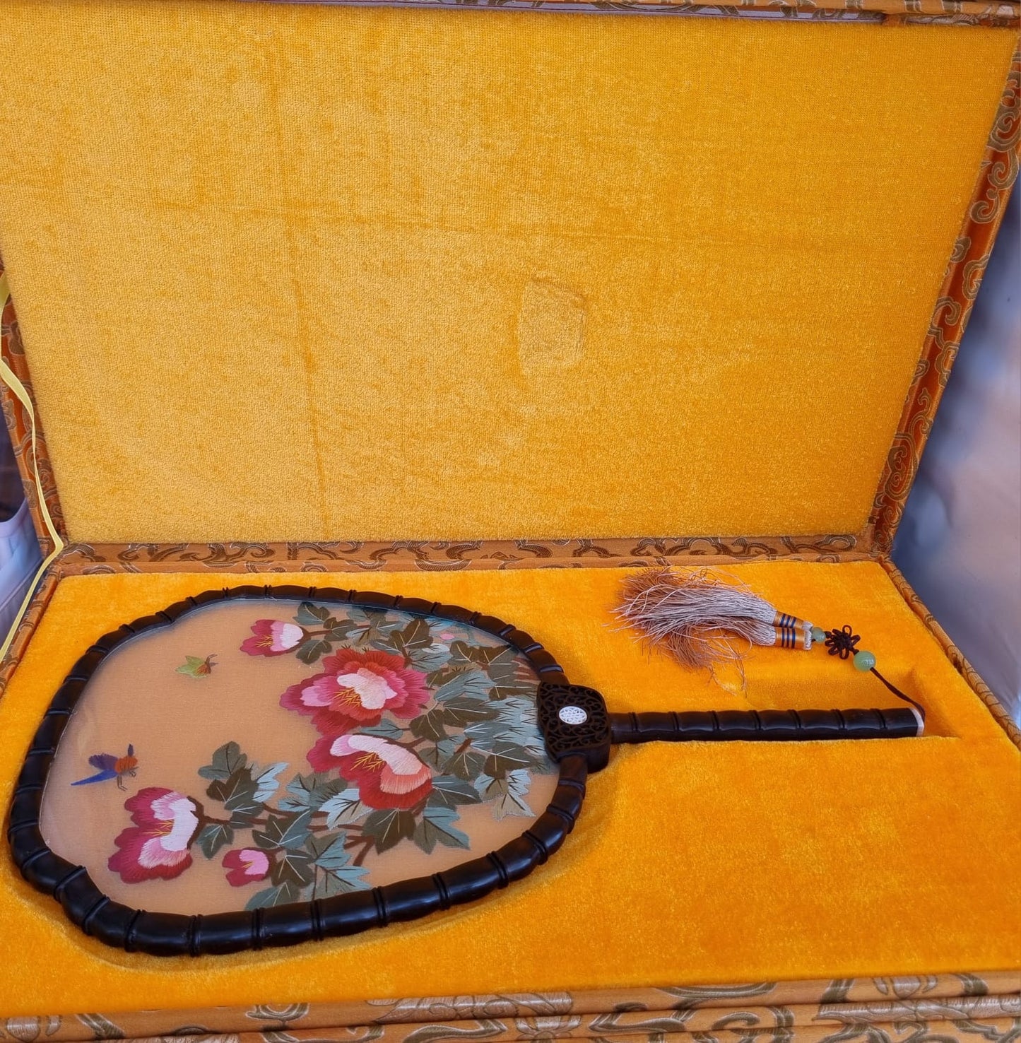 Ventaglio Cinese da Cerimonia Vintage - Seta Ricamata Confezione Speciale | Rarexis